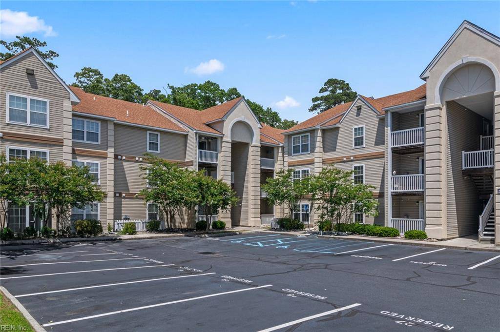 Virginia Beach, VA 23454,408 Egret LNDG #102