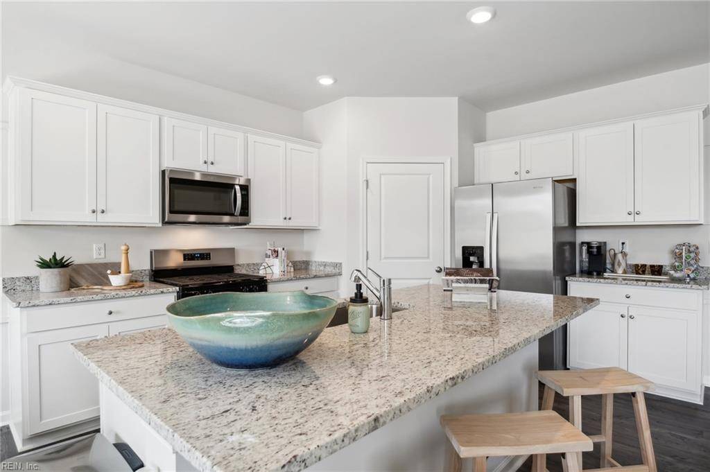 Suffolk, VA 23434,4041 Brians LN