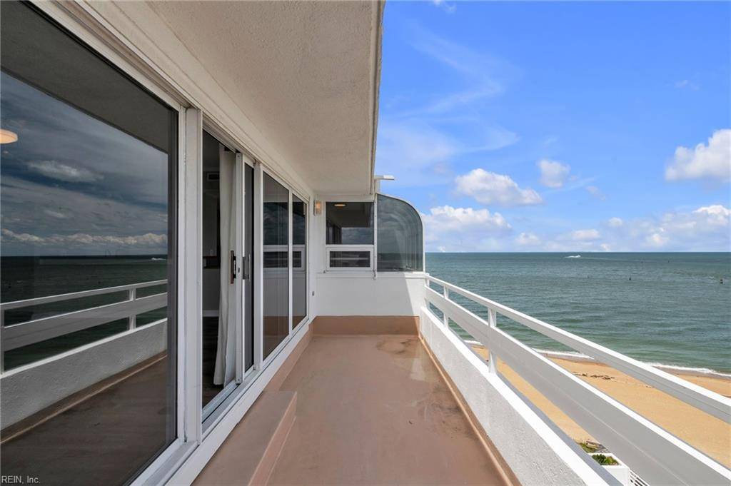 Virginia Beach, VA 23455,3556 Shore DR #704