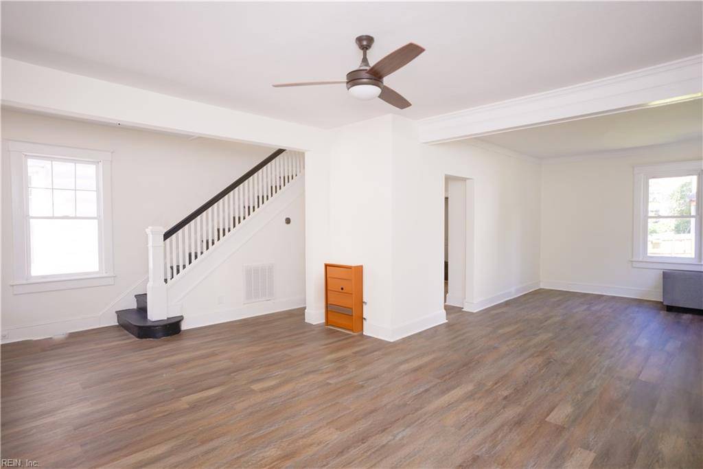 Portsmouth, VA 23704,223 Elm AVE