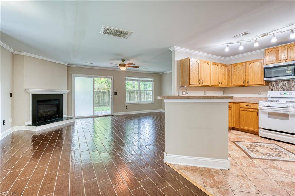 Williamsburg, VA 23185,111 Chardonnay RD