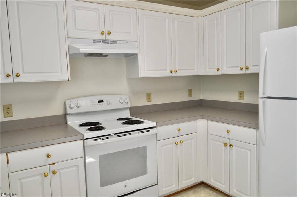 Virginia Beach, VA 23454,2557 Oconee AVE #202