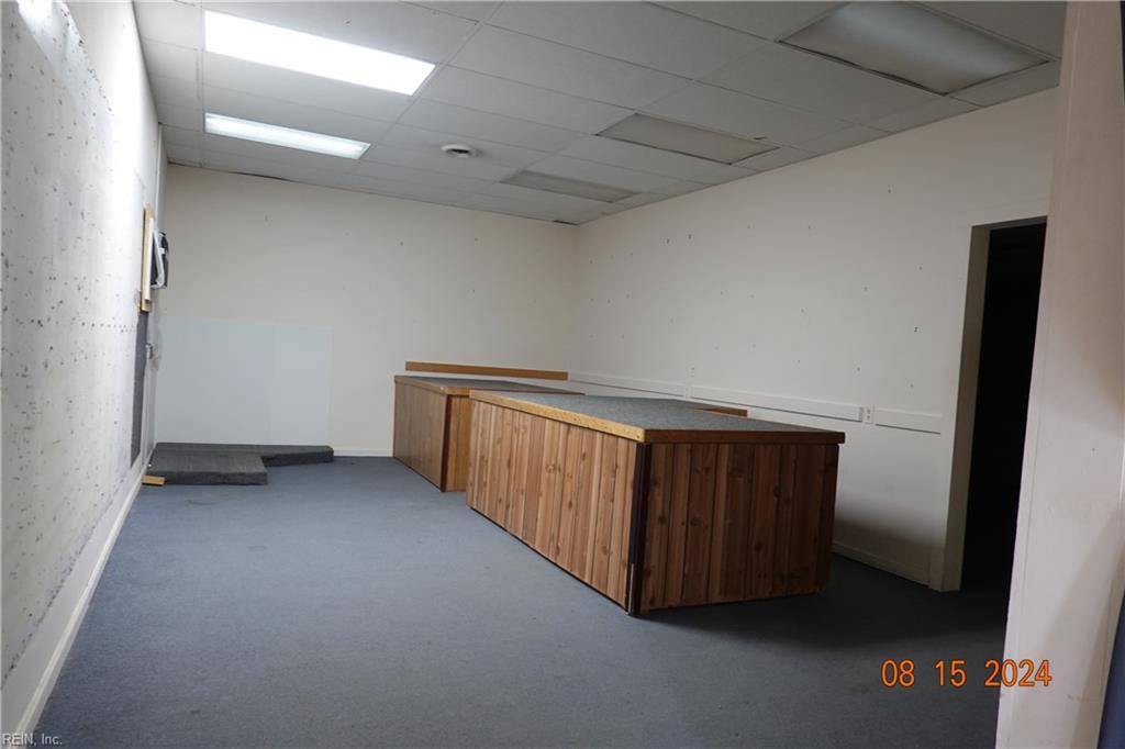 Newport News, VA 23601,9616 Hosier ST