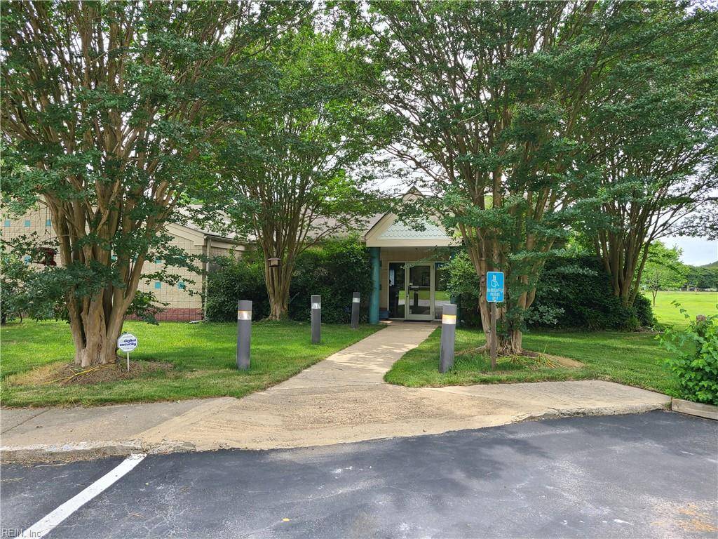 Suffolk, VA 23434,2451 Lake Cohoon RD