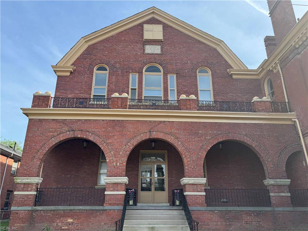 Portsmouth, VA 23704,329 North ST