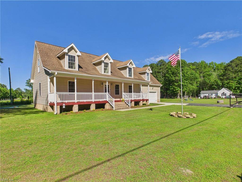 Hayes, VA 23072,2012 Mark Pine RD