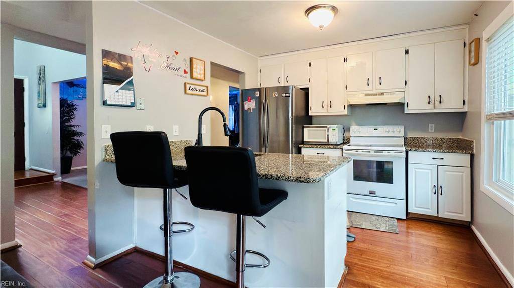 Newport News, VA 23608,316 Heacox LN