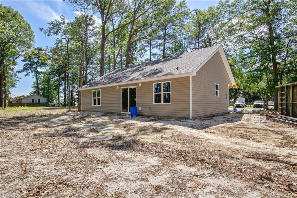 Elizabeth City, NC 27909,820 Briarwood RD