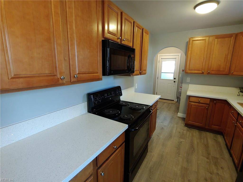 Norfolk, VA 23518,1123 Frank ST