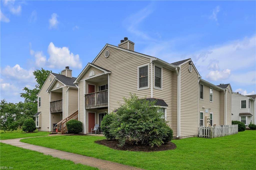 Chesapeake, VA 23320,1729 Rock Bridge MEWS #B