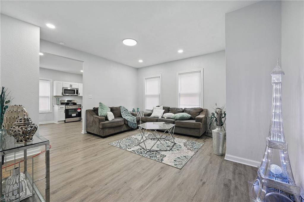 Portsmouth, VA 23707,1006 Vermont AVE
