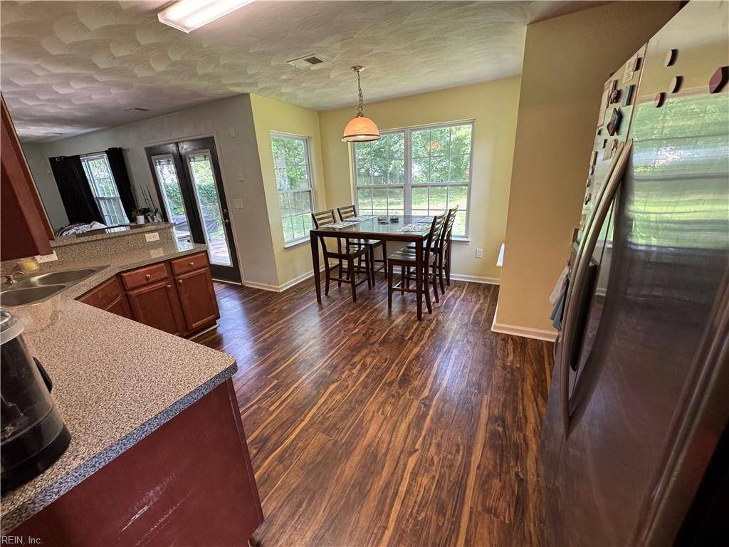 Norfolk, VA 23503,430 Woodford ST