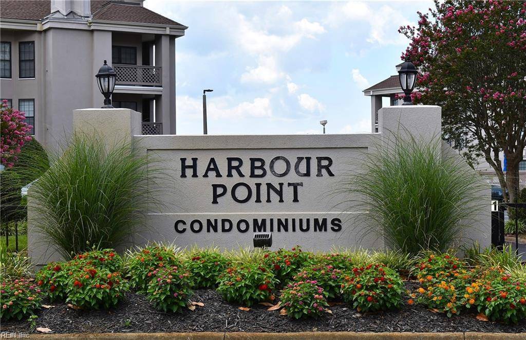 Virginia Beach, VA 23451,413 Harbour PT #102