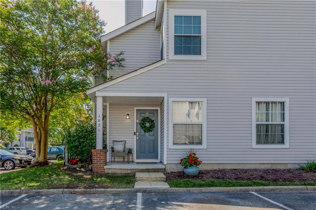 Williamsburg, VA 23185,102 Windsor LN #I