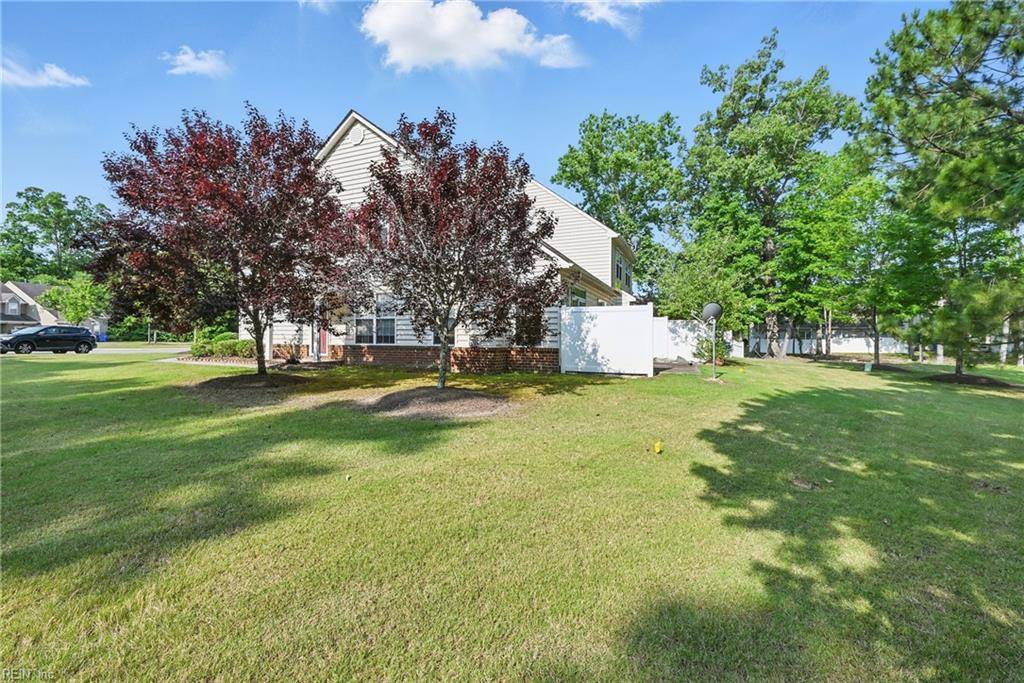 Suffolk, VA 23435,4017 Holston CT