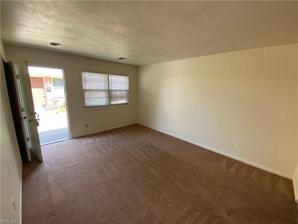 Norfolk, VA 23502,1552 Birch ST