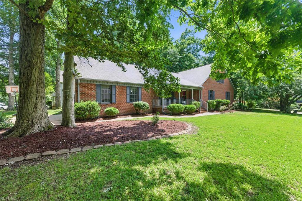 Williamsburg, VA 23185,5500 Nuthatch DR