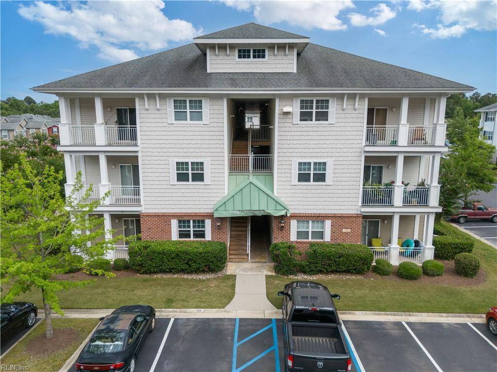Chesapeake, VA 23321,2469 Leytonstone DR #207