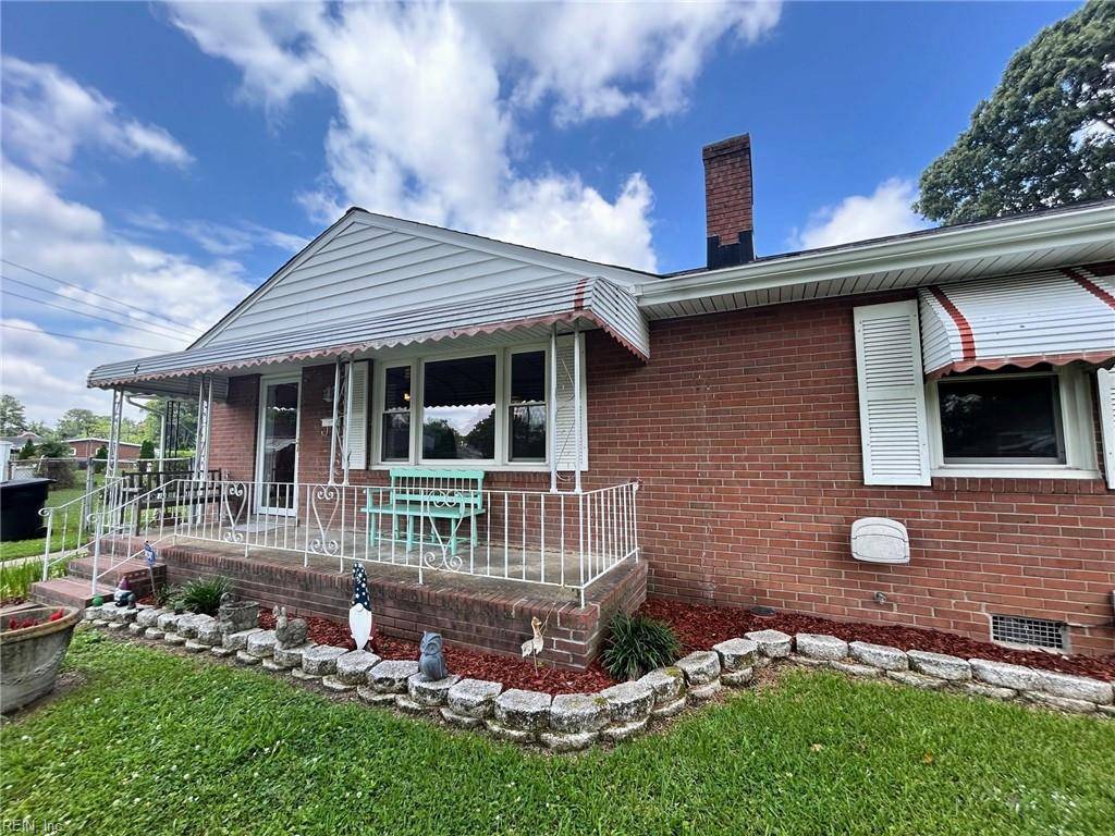 Portsmouth, VA 23701,6 Rivercrest CT