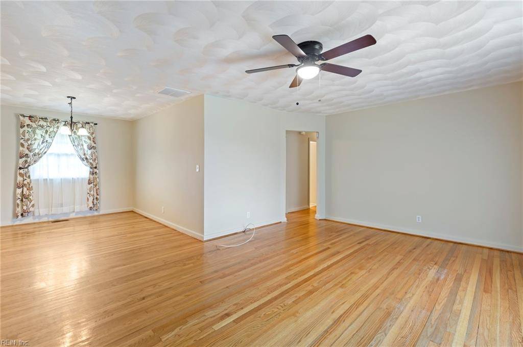 Norfolk, VA 23518,2937 Murray CT