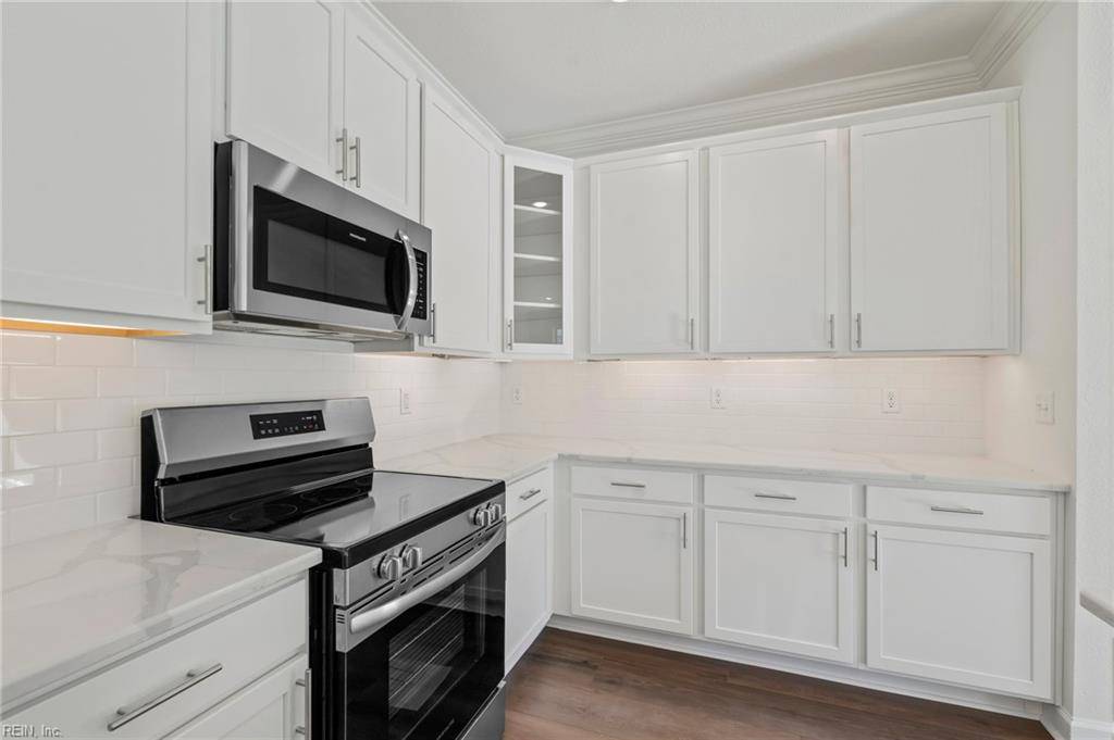 Chesapeake, VA 23321,4917 Apricot WAY