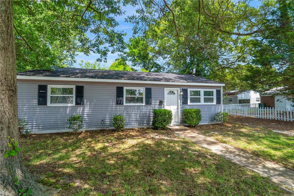 Hampton, VA 23663,1833 Darville DR