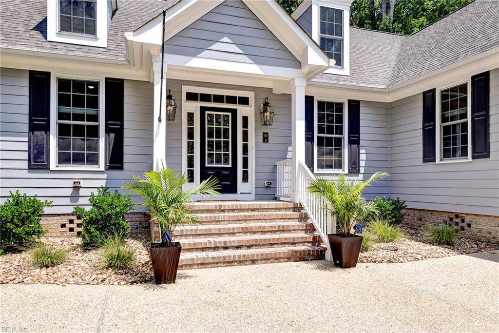 Williamsburg, VA 23188,3 Menife CT
