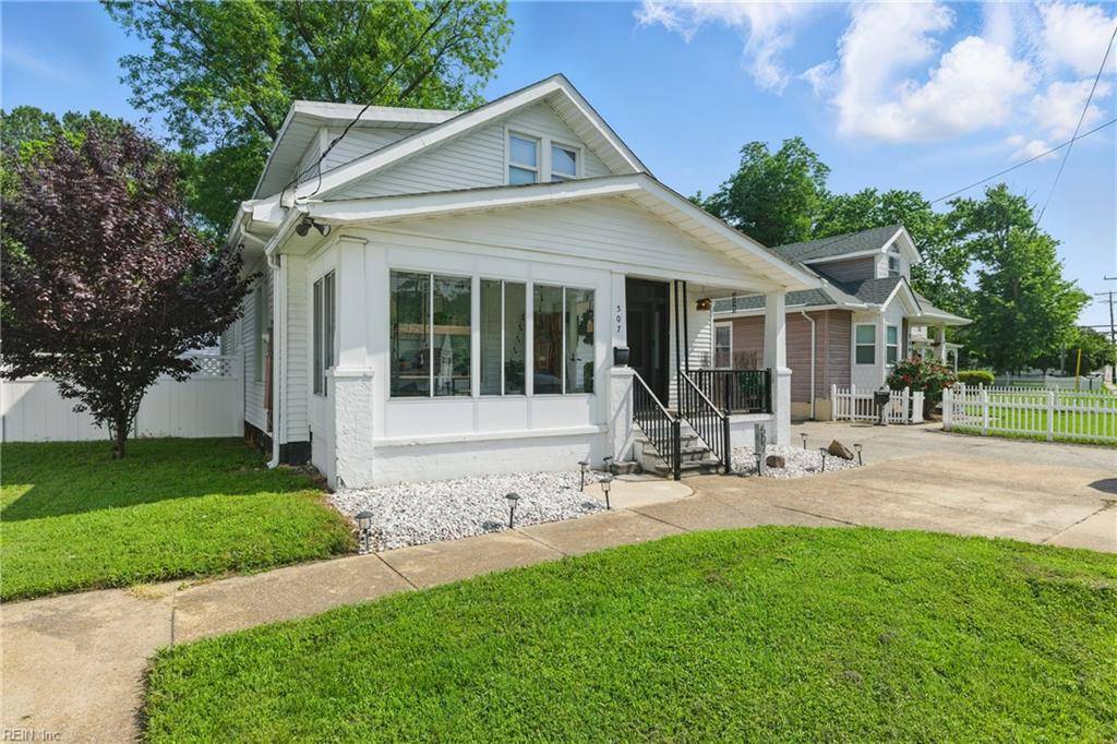Hampton, VA 23664,507 Beach RD