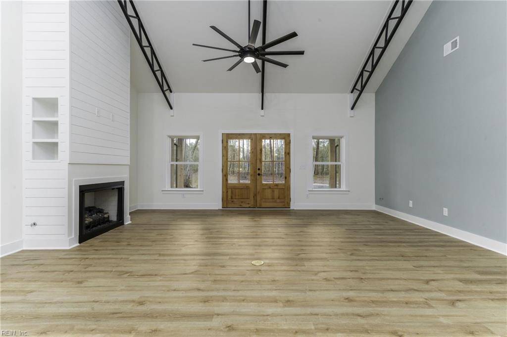 Gloucester, VA 23061,13AC Adams Creek RD