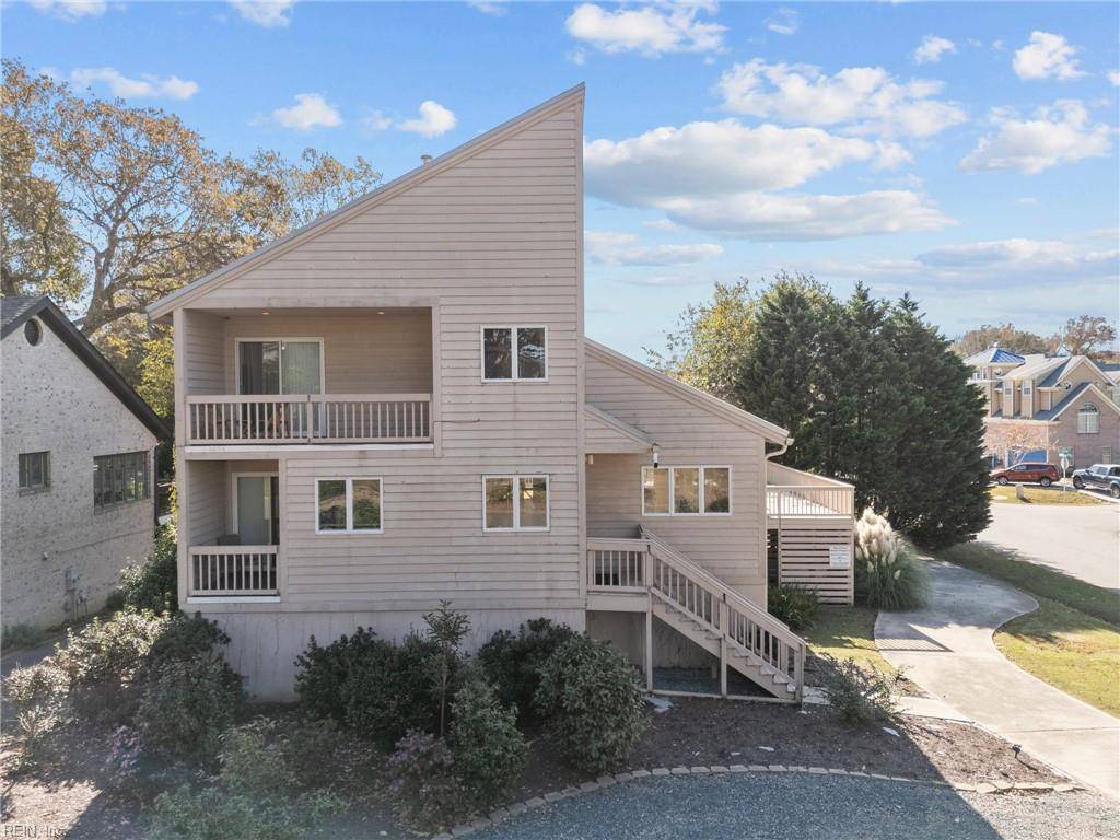 Virginia Beach, VA 23451,325 Mace Hill ST