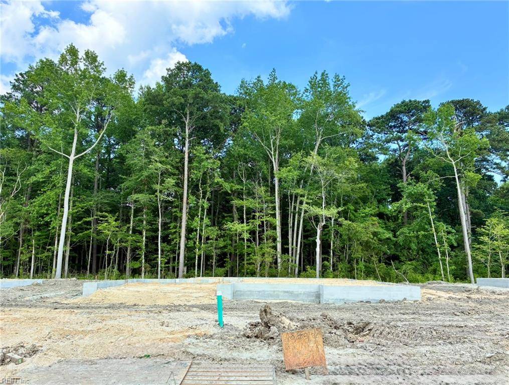 Chesapeake, VA 23320,613 Crestfield DR