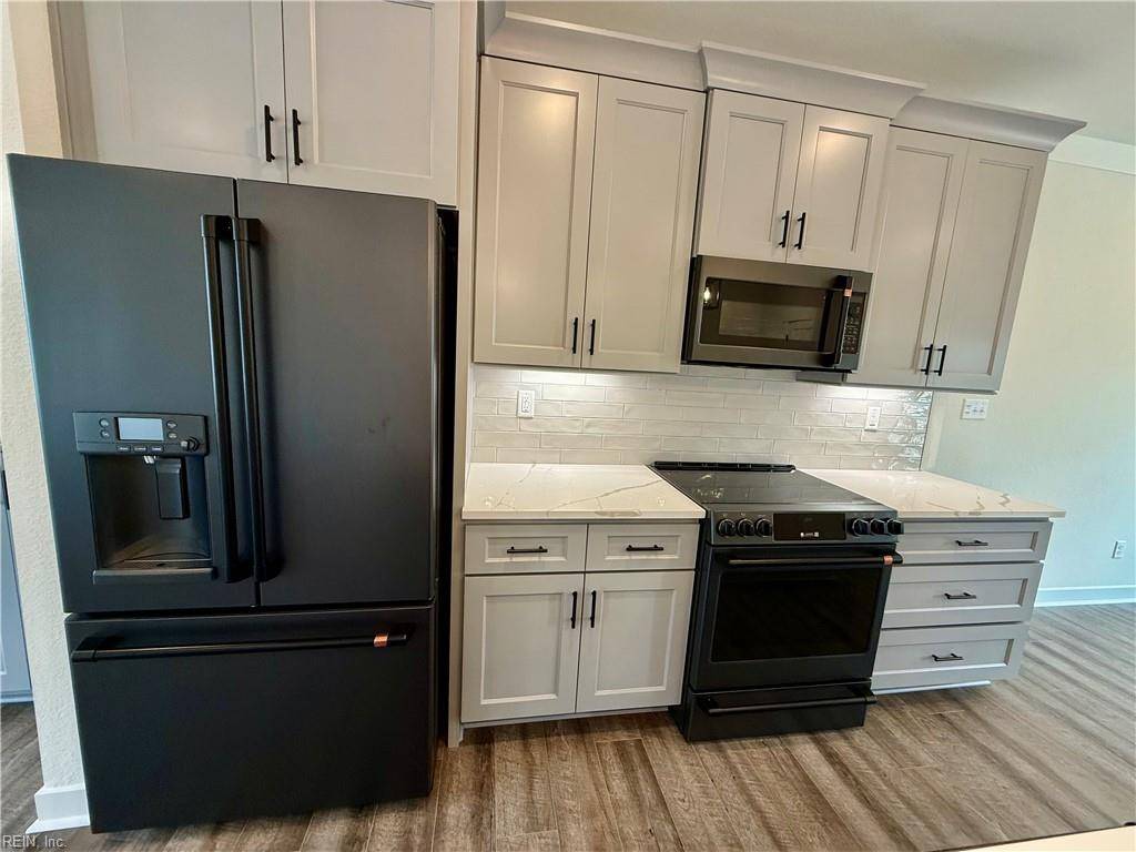 Chesapeake, VA 23320,1054 Butte LN