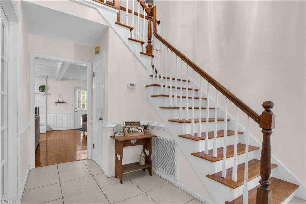 Chesapeake, VA 23322,605 Hollygate LN