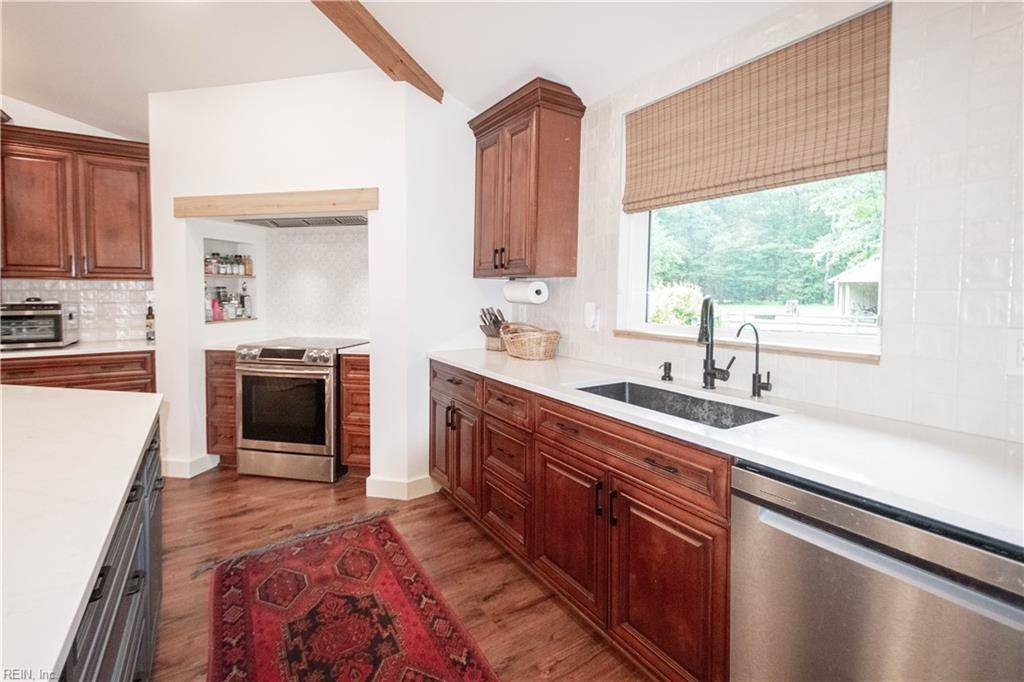 Chesapeake, VA 23322,640 Ravenwoods DR
