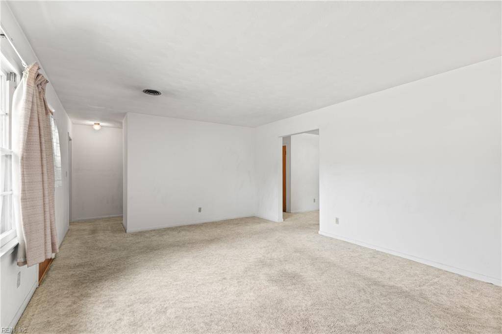 Newport News, VA 23608,73 Stanley DR