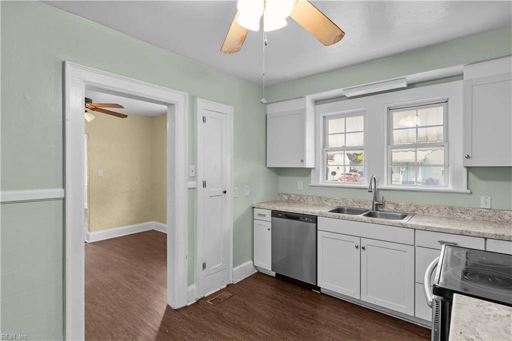 Portsmouth, VA 23702,5 Rex AVE