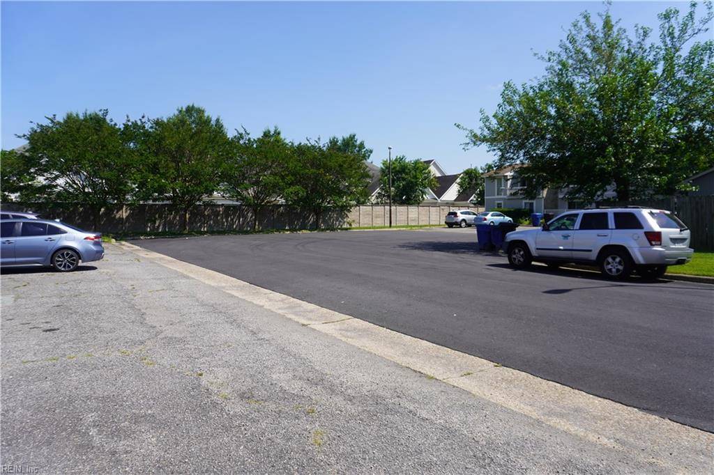 Virginia Beach, VA 23462,4108 Birch CT