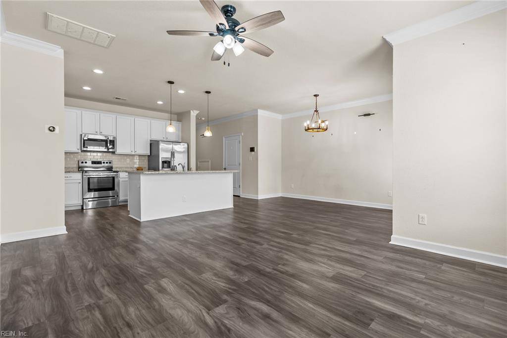 Chesapeake, VA 23321,2121 Steiner ST