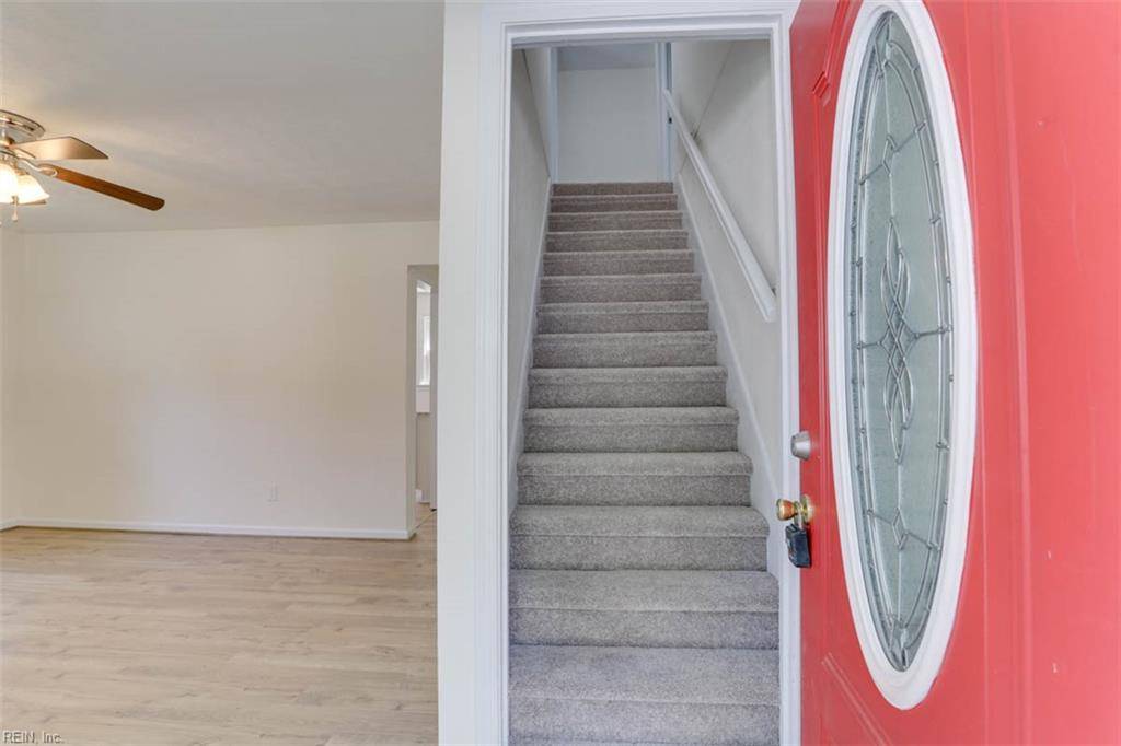 Newport News, VA 23605,727 Sedgefield DR