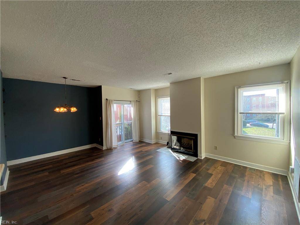 Norfolk, VA 23507,1020 Spotswood AVE #4