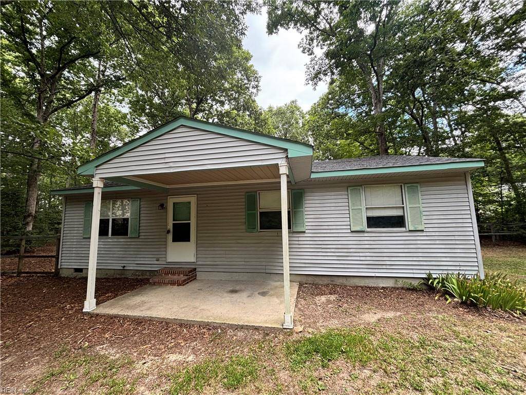Gloucester, VA 23061,8093 Willis RD