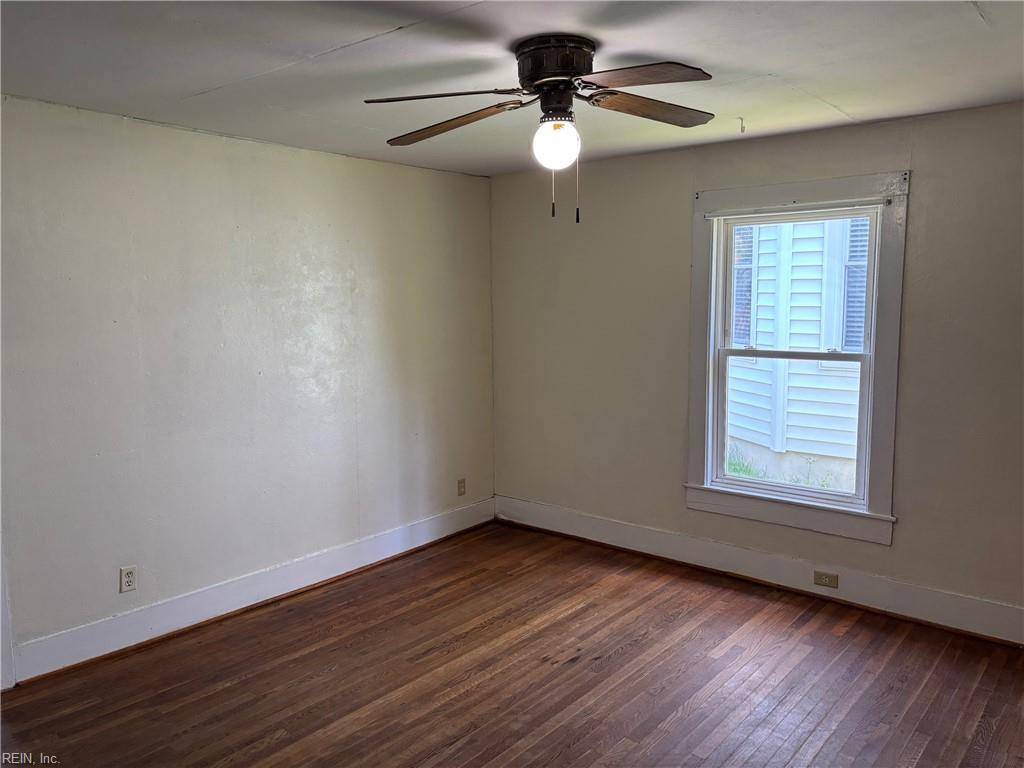 Wakefield, VA 23888,216 Wilson AVE