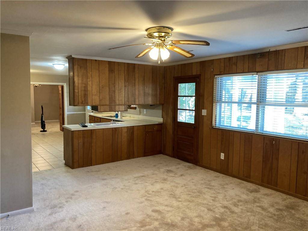 Newport News, VA 23608,16 Ridgewood PW