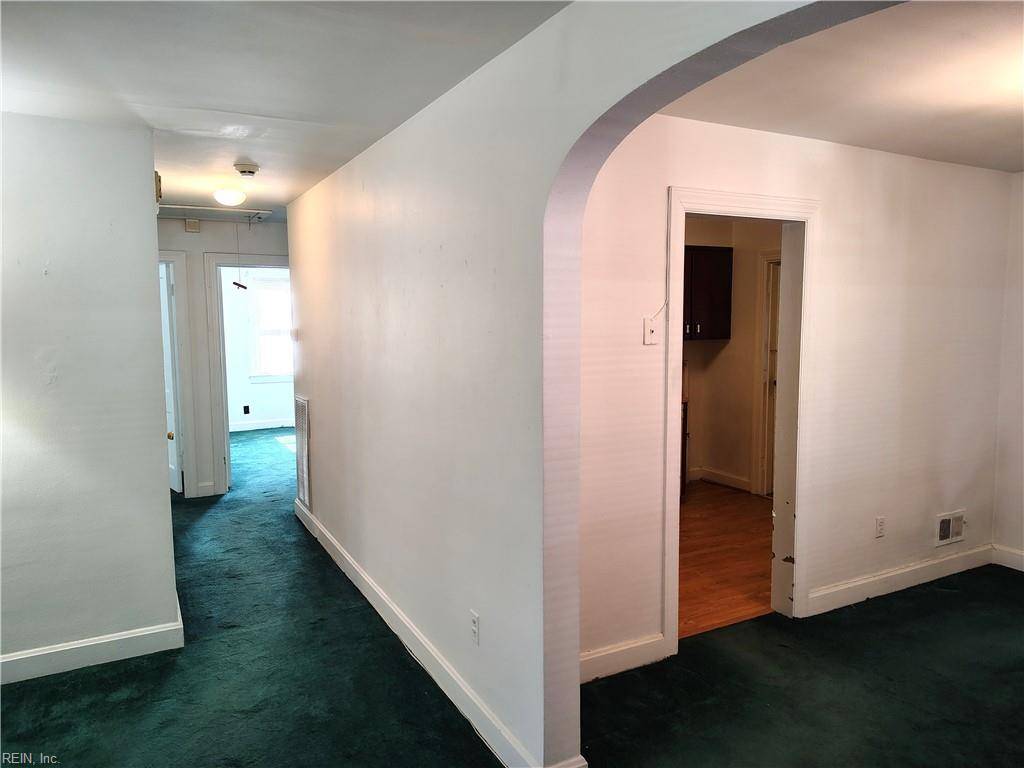 Norfolk, VA 23503,263 E Bayview BLVD