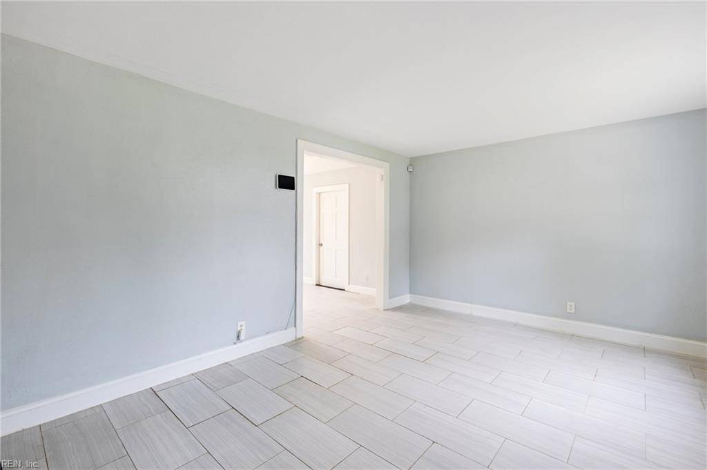 Norfolk, VA 23509,3506 Pomroy AVE