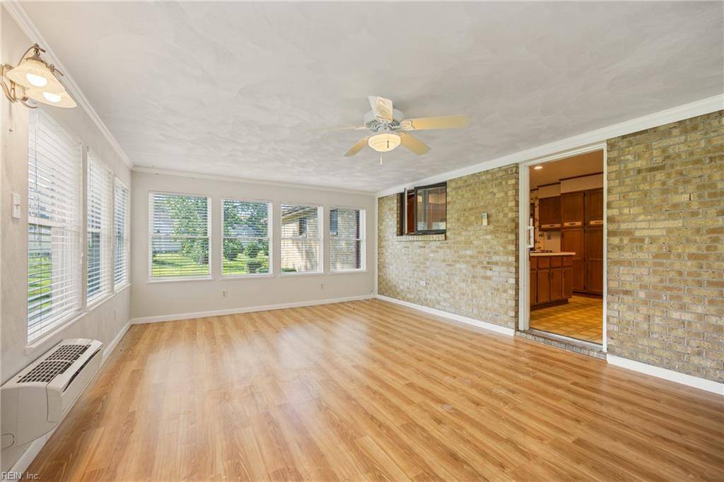 Suffolk, VA 23435,4911 Fennell CT