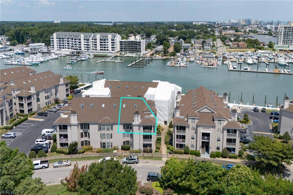 Virginia Beach, VA 23451,407 Harbour PT #303