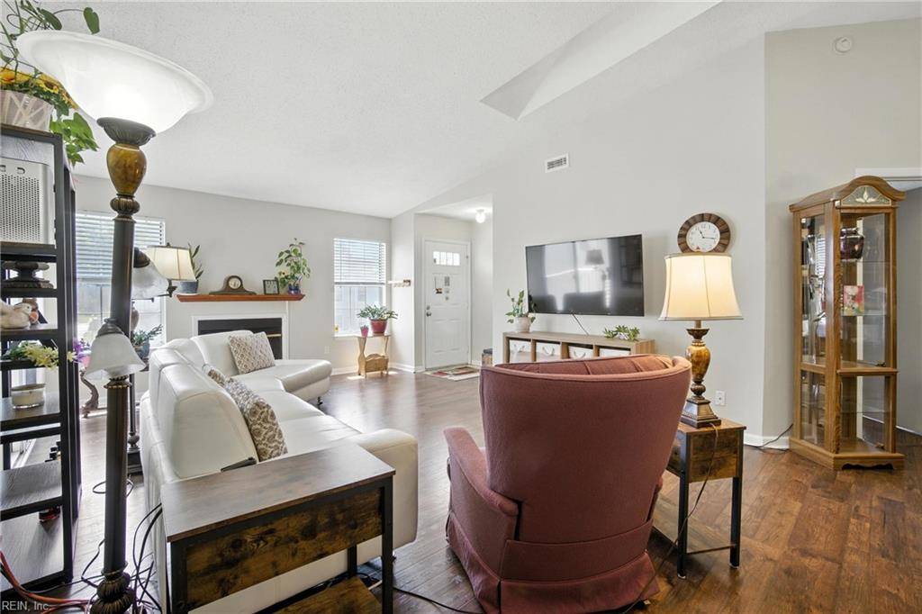 Virginia Beach, VA 23462,507 Wharf CT