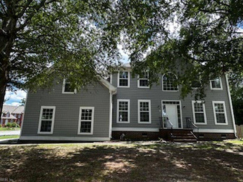 Suffolk, VA 23435,5300 S Bay Hill CT