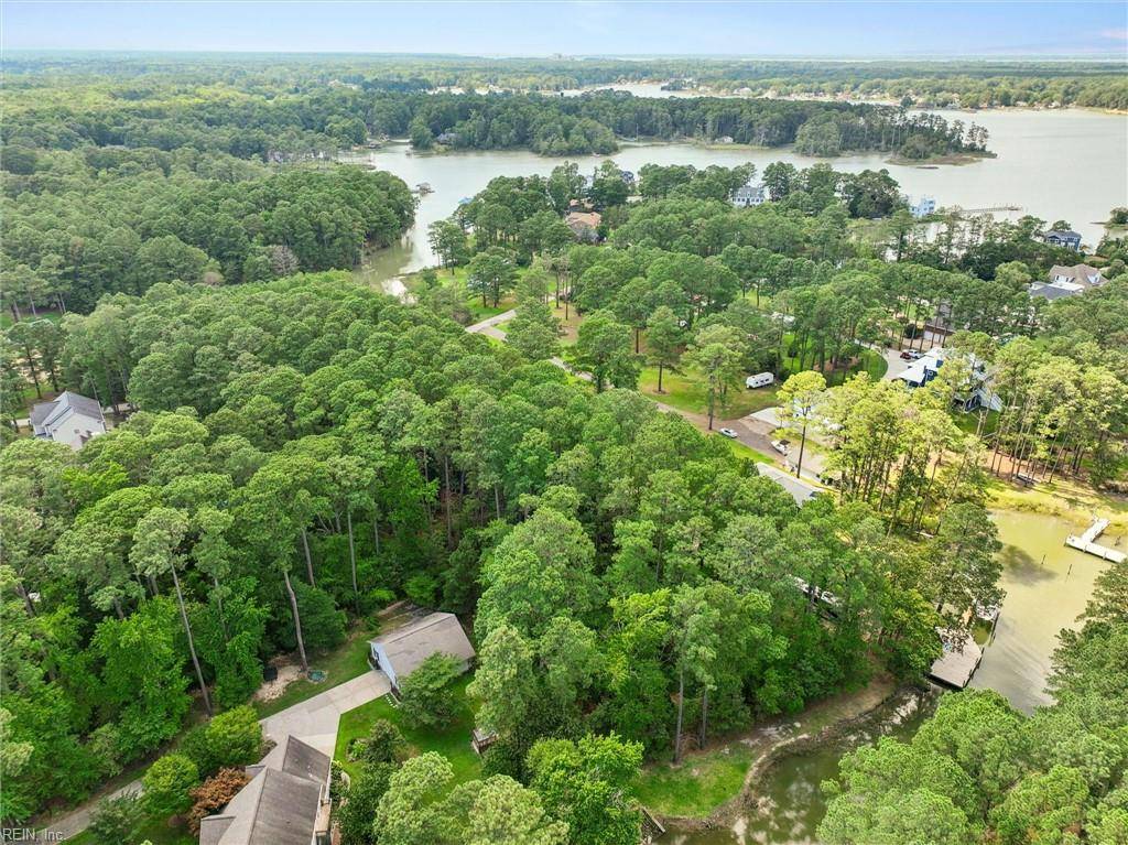 Yorktown, VA 23692,106 Anchor DR